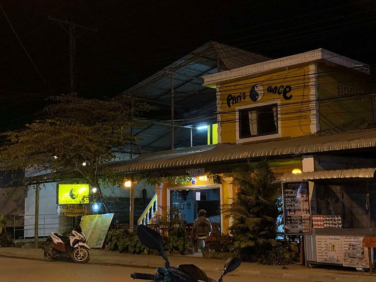 Pan'S Place Vang Vieng Dış mekan fotoğraf